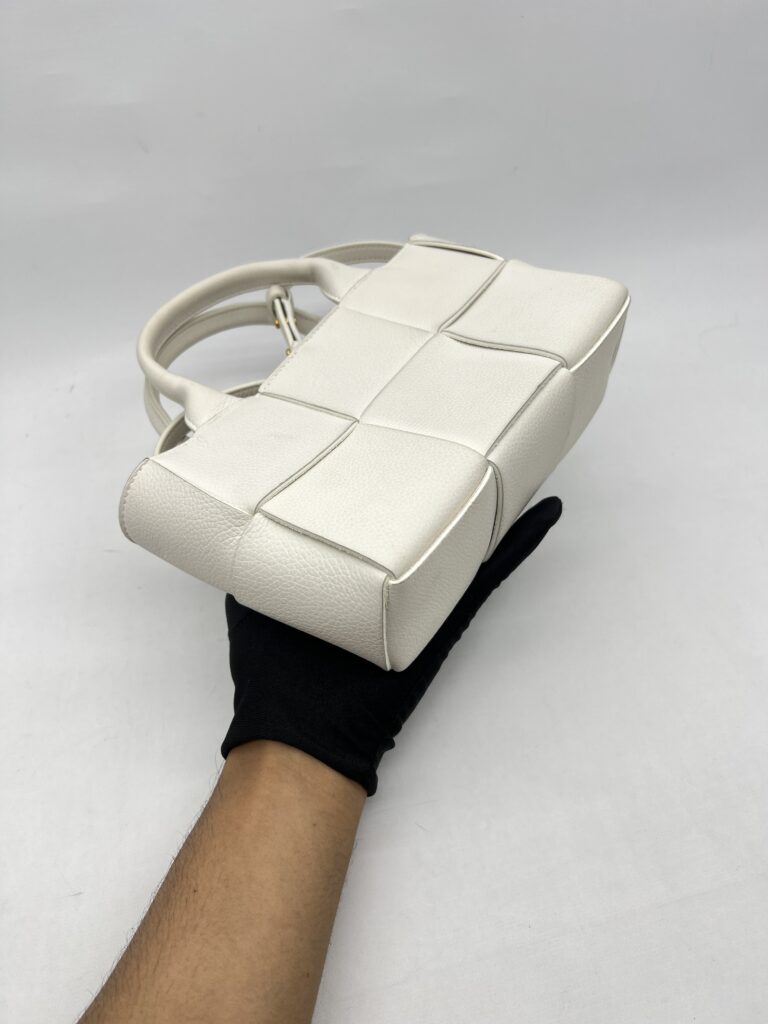Bottega Veneta Candy Arco Tote White GHW