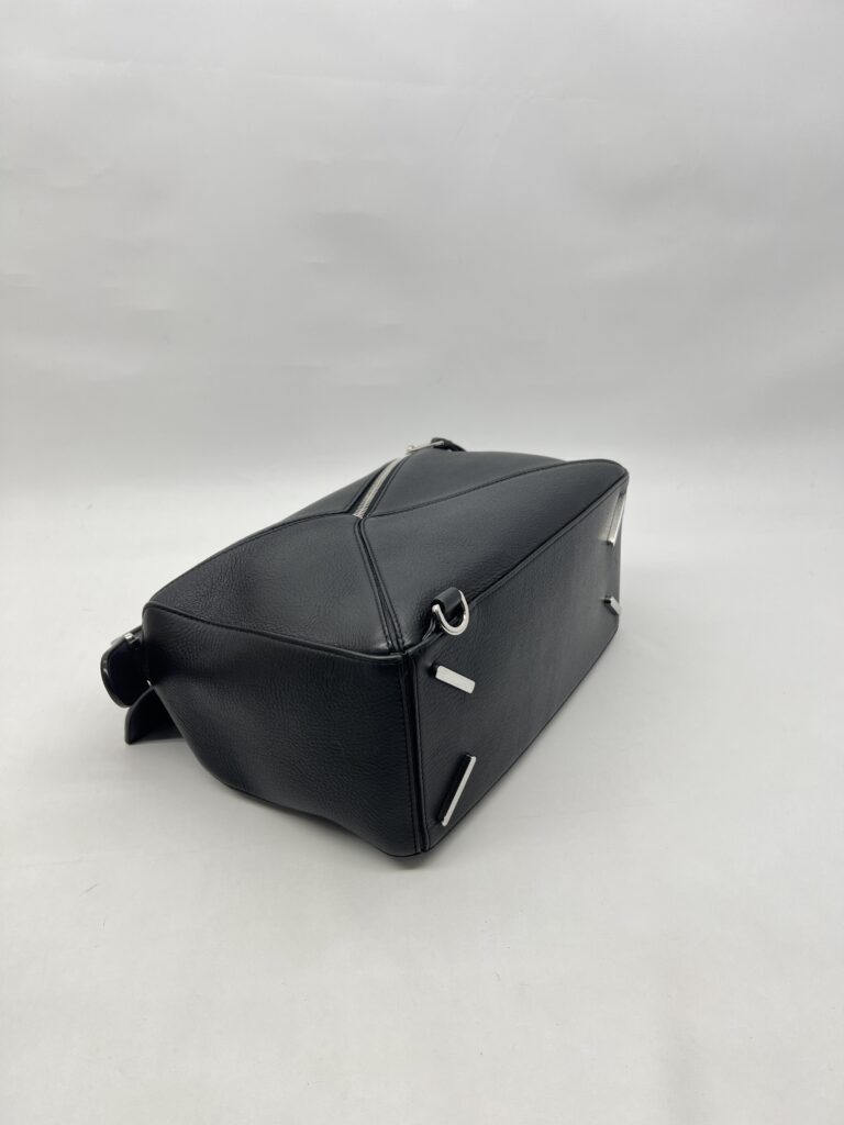 Loewe Puzzle Black SHW