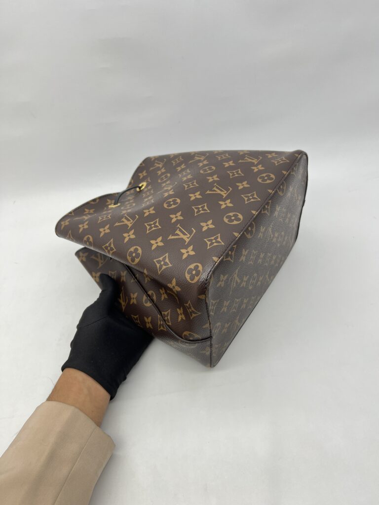 Louis Vuitton Neo Neo MM Monogram Noir GHW