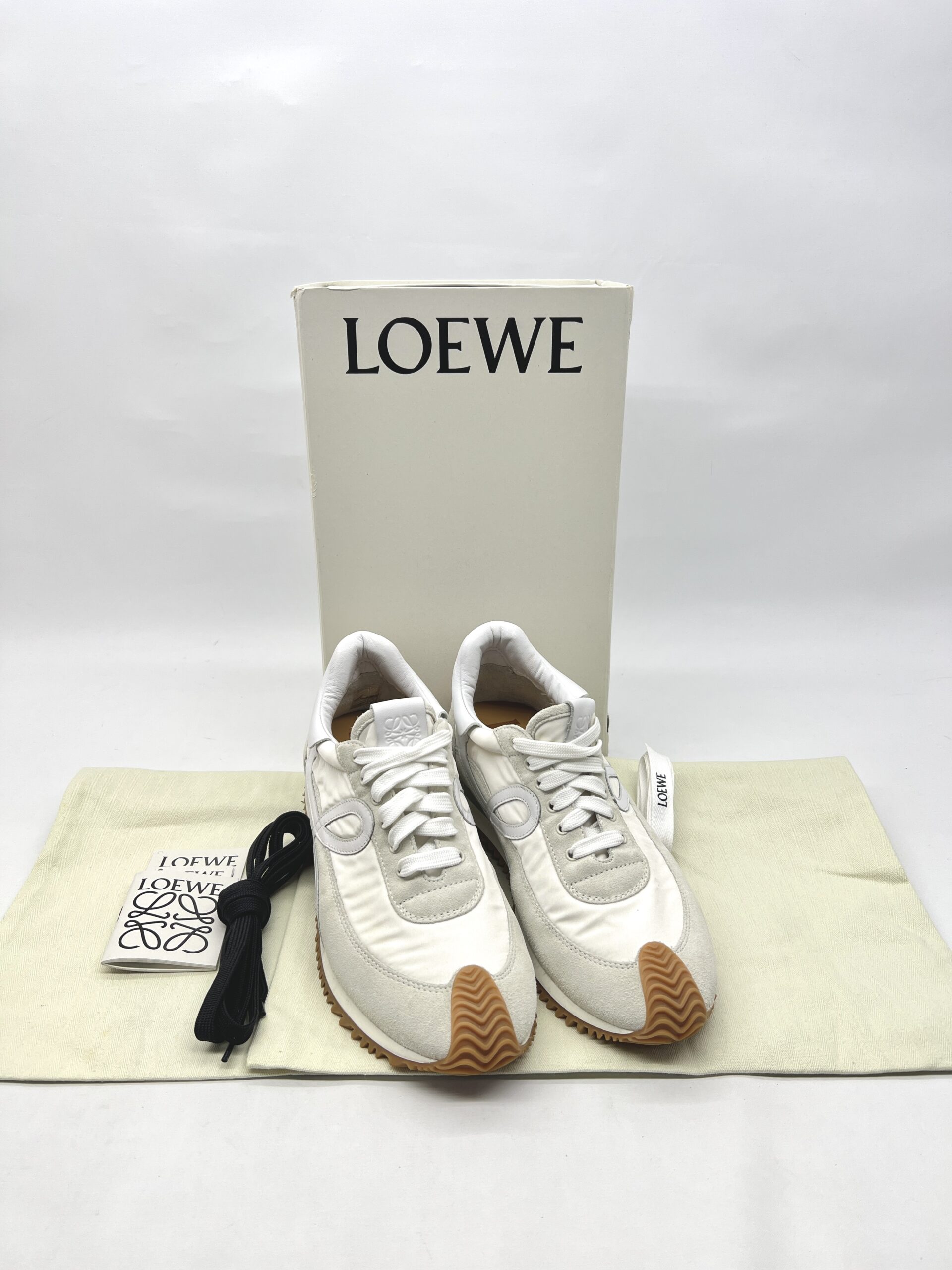 Loewe Flow Runner Suede Nylon Gold Blanc