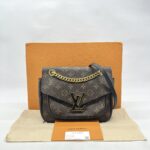 Louis Vuitton Passy Monogram GHW