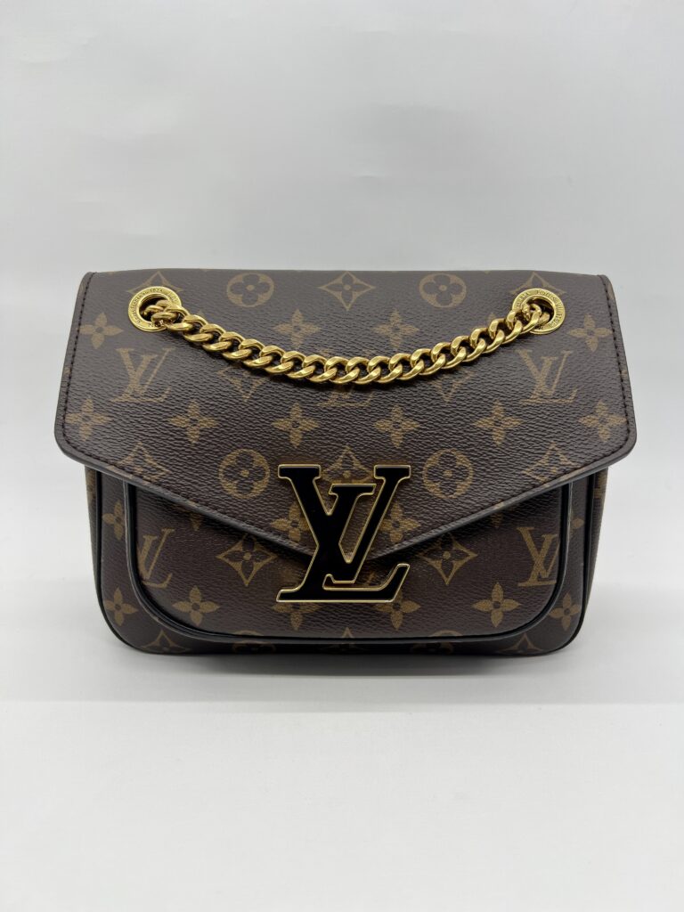 Louis Vuitton Passy Monogram GHW