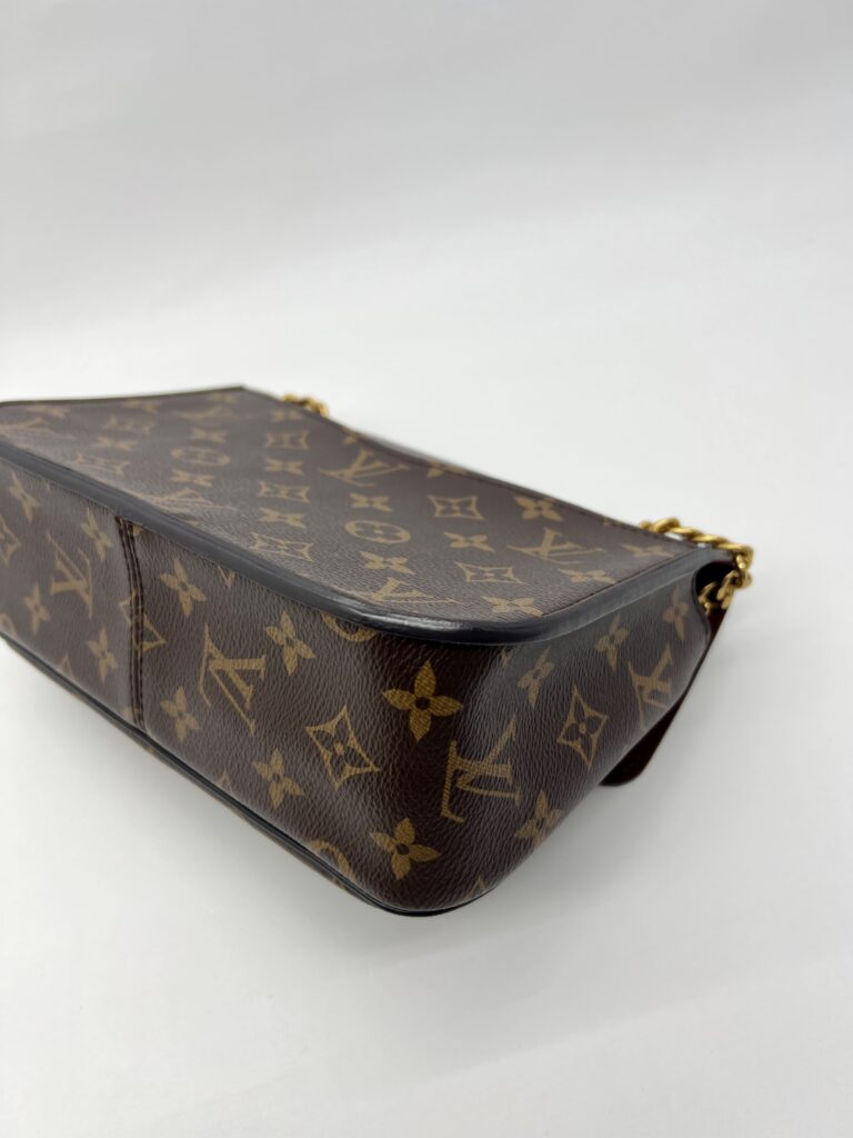 Louis Vuitton Passy Monogram GHW