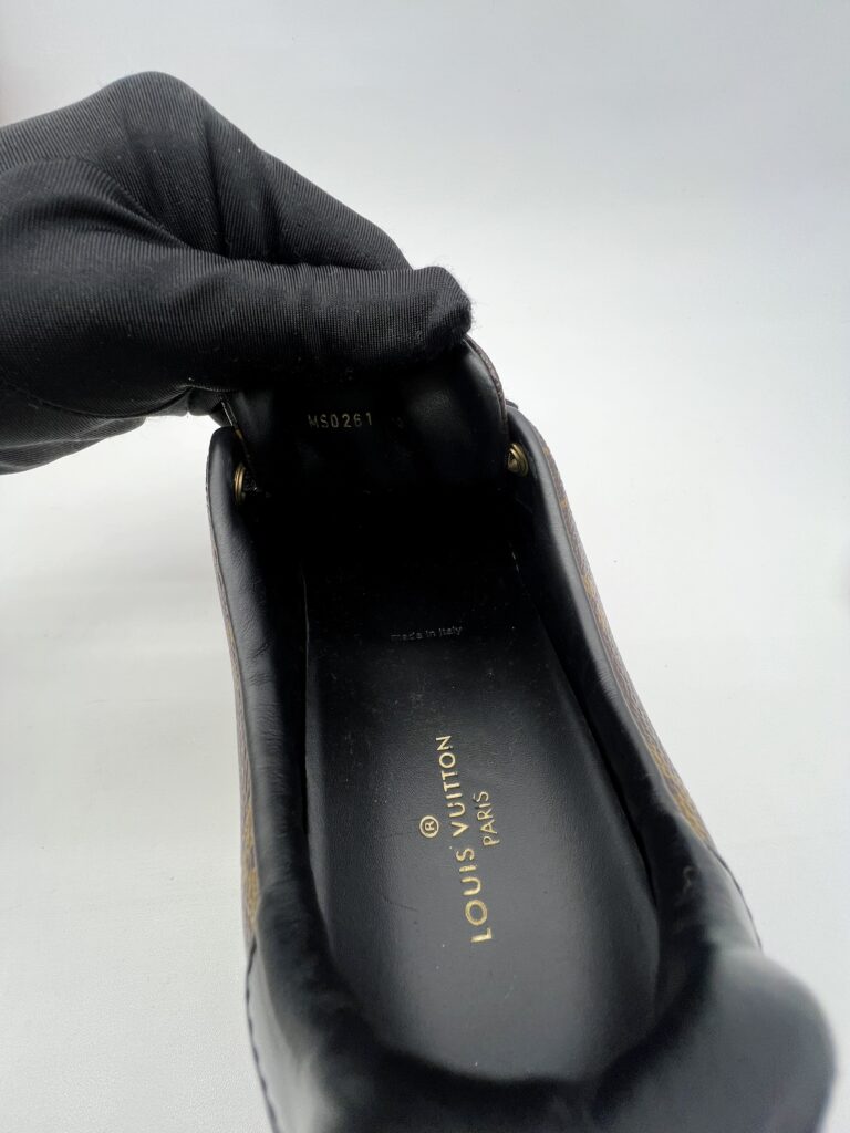Louis Vuitton Frontrow Sneakers Monogram Noir