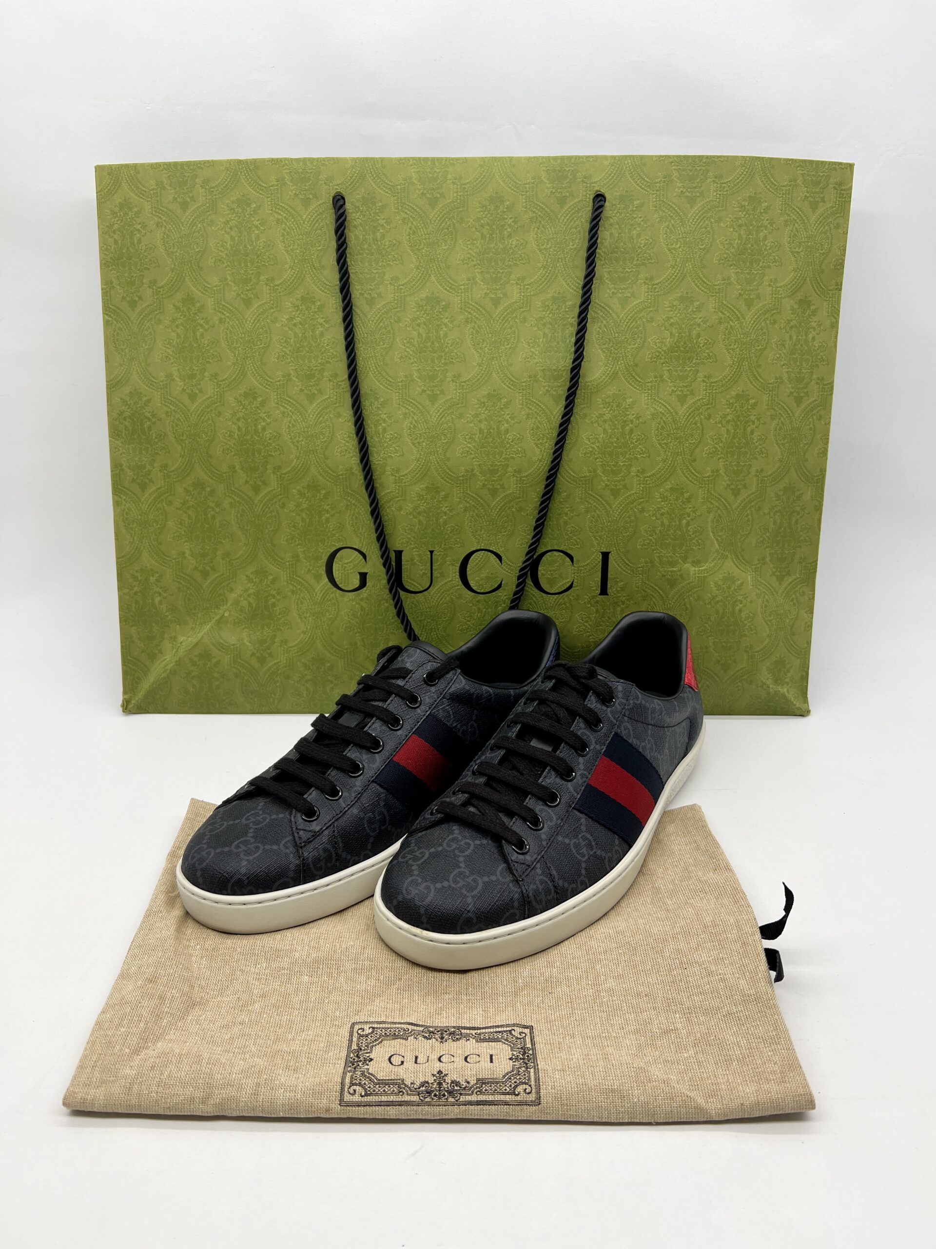 Gucci Ace Sneakers GG Supreme Black