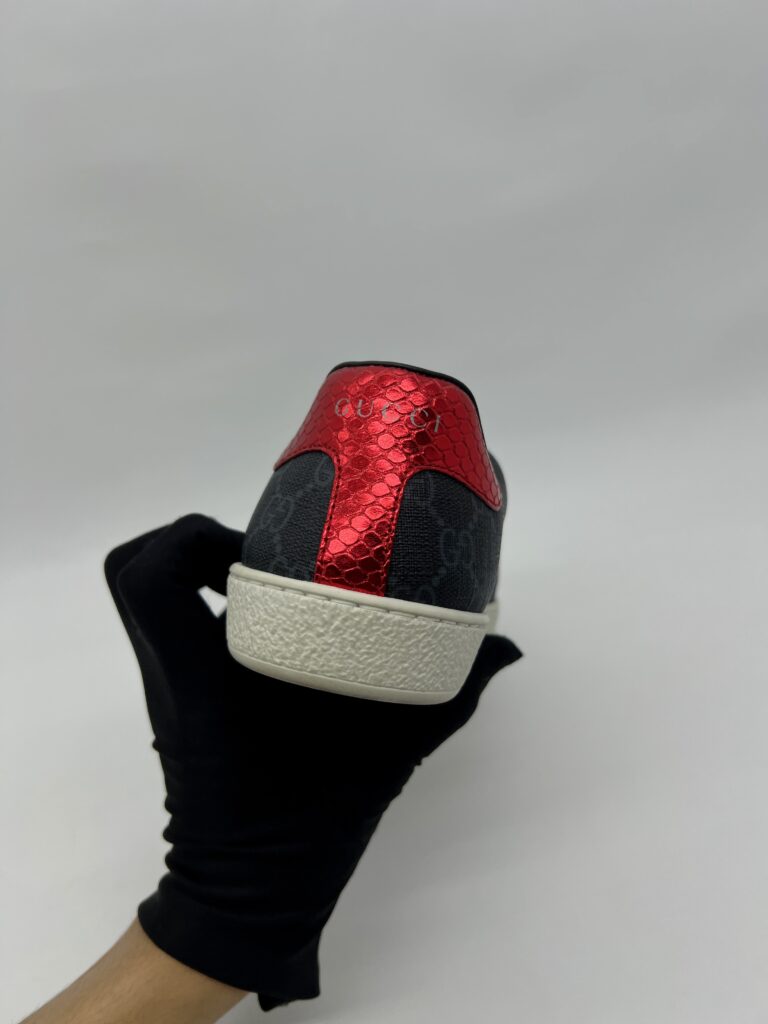 Gucci Ace Sneakers GG Supreme Black