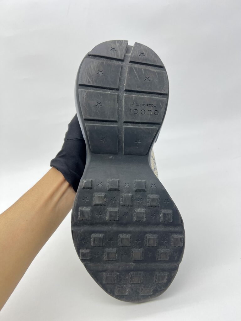 Gucci Rhyton Sneakers GG Supreme Blue