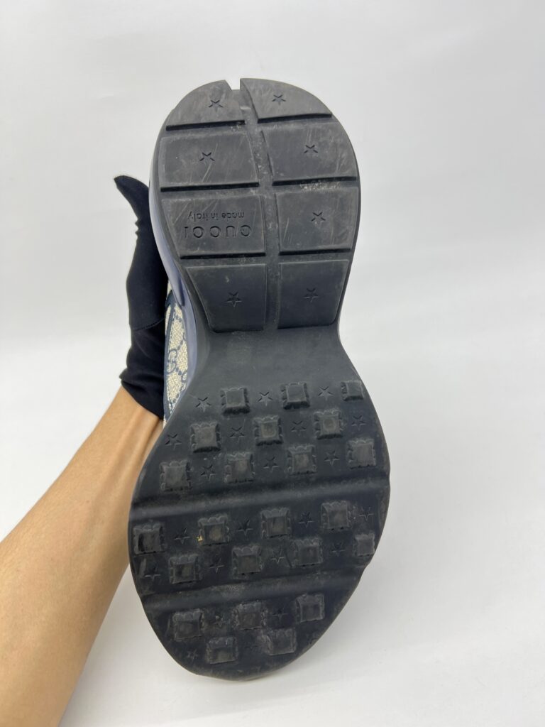 Gucci Rhyton Sneakers GG Supreme Blue