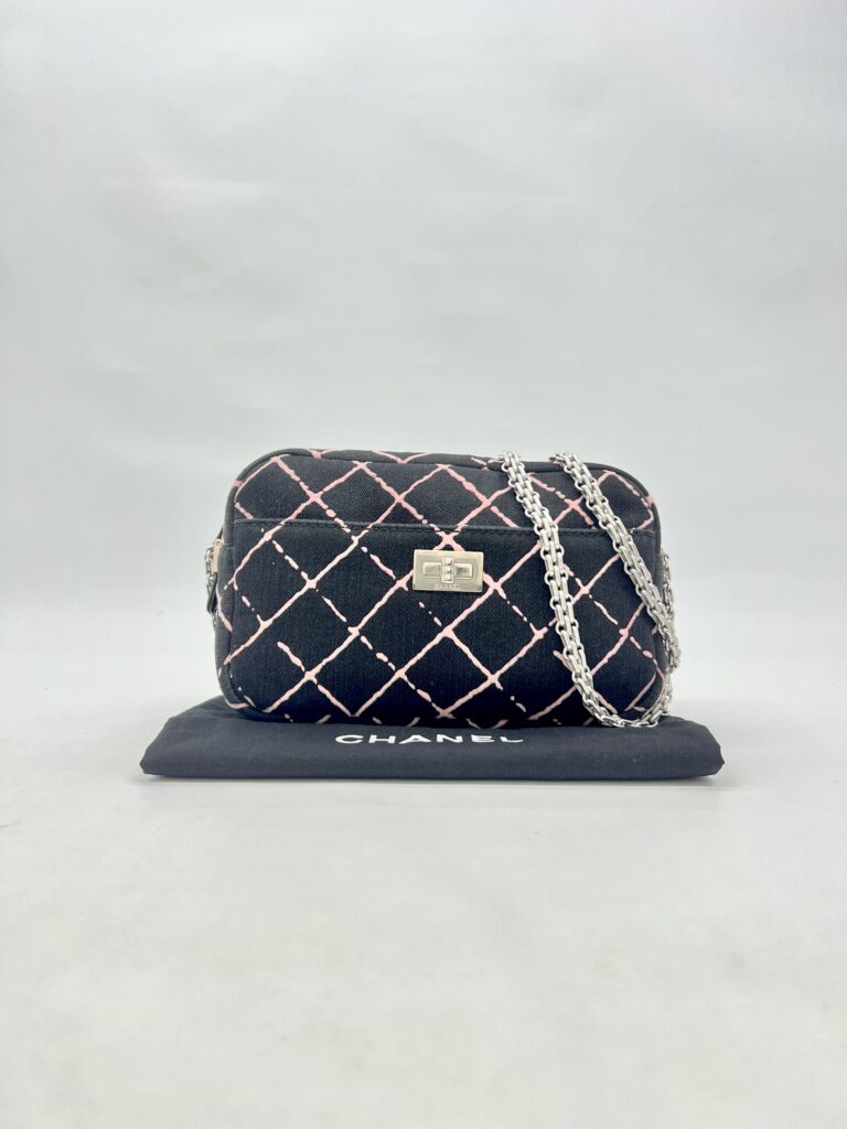 Chanel Reissue Camera Bag Jersey Black Pink