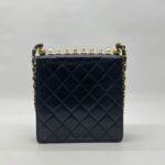 Chanel Chic Pearls Flap Black GHW