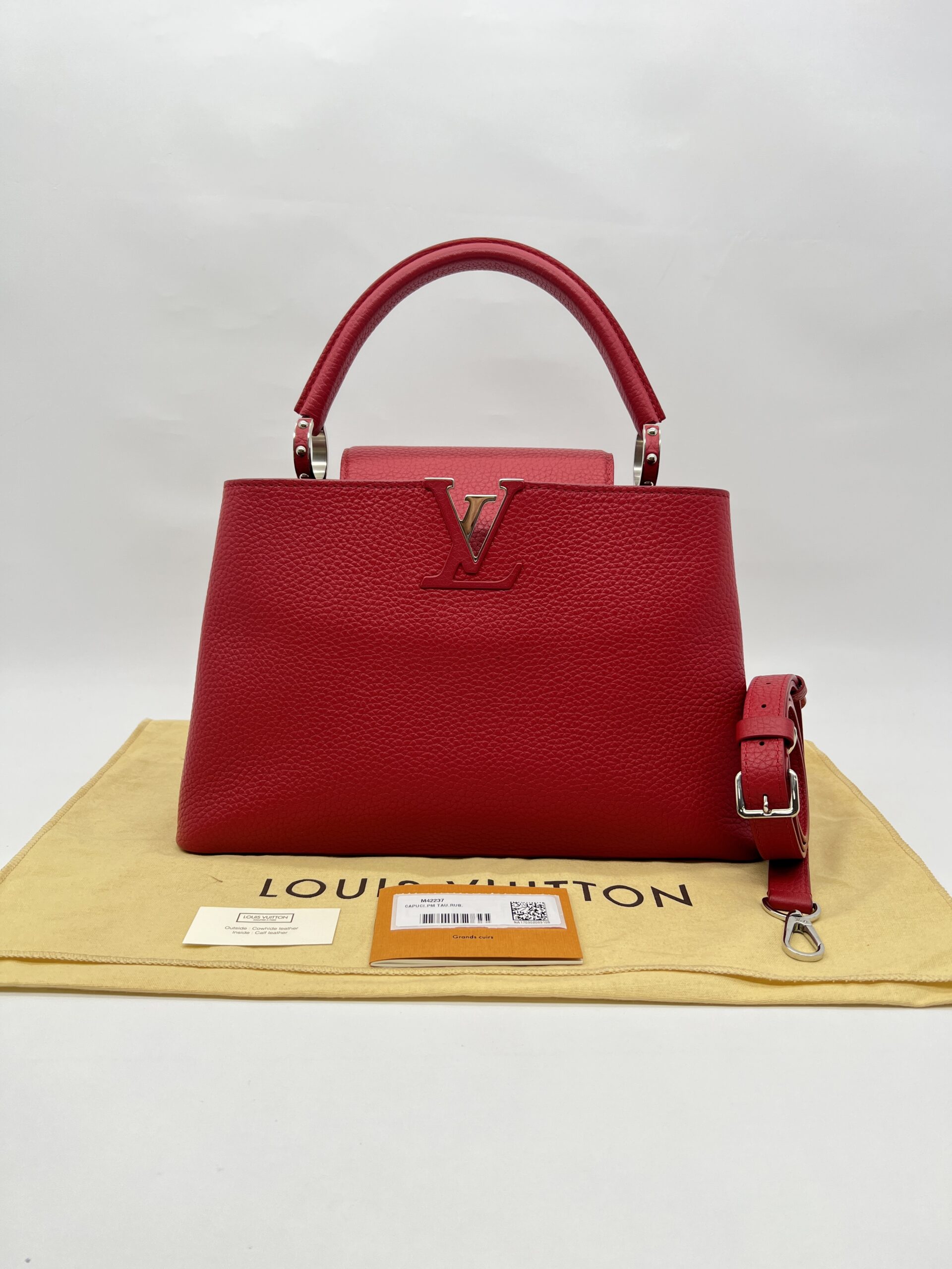 Louis Vuitton Capucines PM Taurillon Rubis SHW