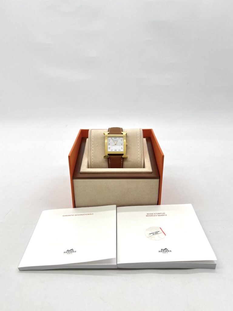 Hermes H Hour GM (63482) Epsom Gold GHW