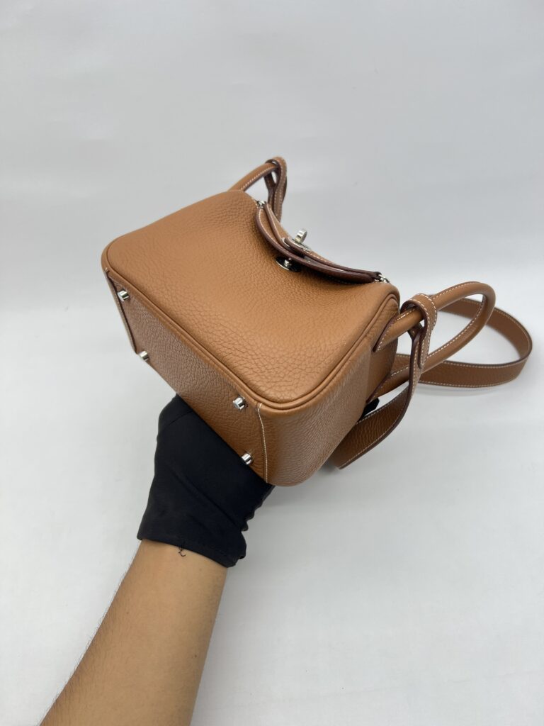 Hermes Mini Lindy Clemence Gold PHW