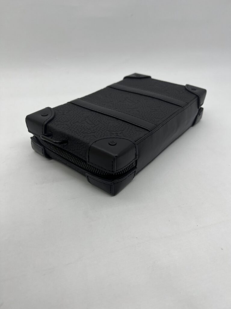 Louis Vuitton Soft Trunk Wallet Taurillon Monogram All Black