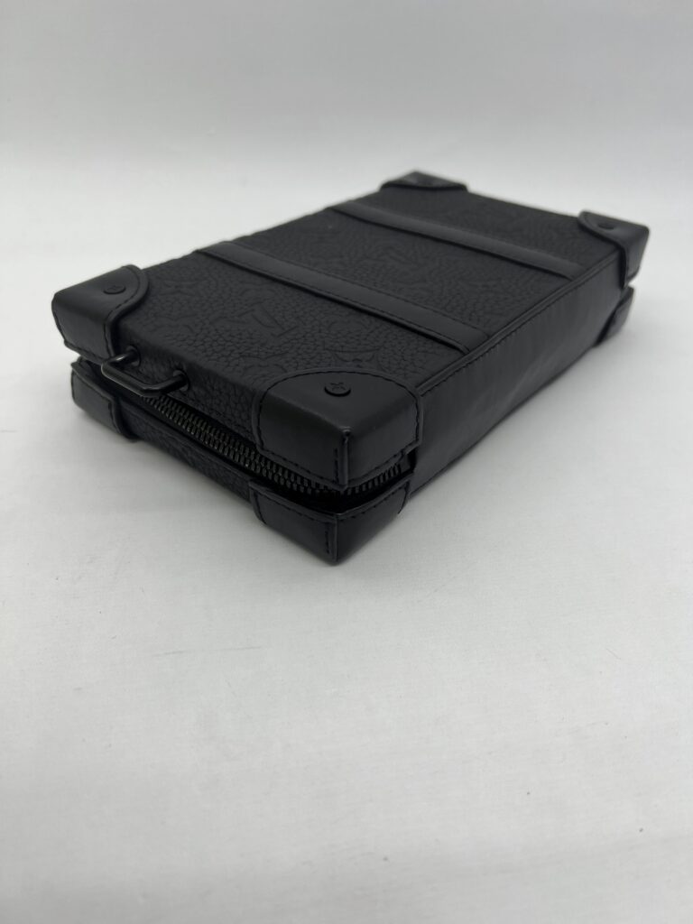 Louis Vuitton Soft Trunk Wallet Taurillon Monogram All Black