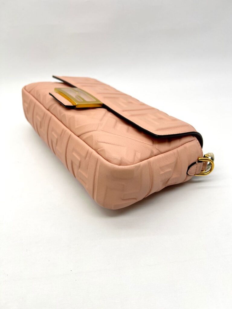 Baguette FF Embossed Baby Pink