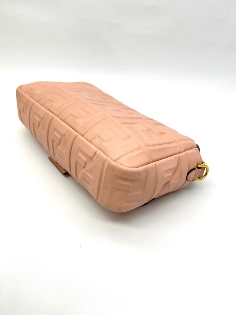 Baguette FF Embossed Baby Pink