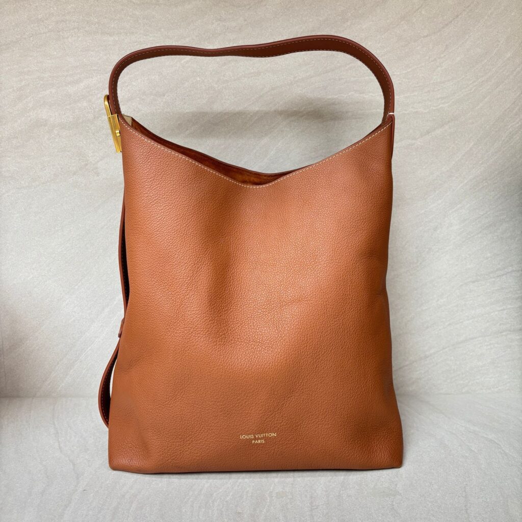 Louis Vuitton Low Key Hobo MM Cognac GHW