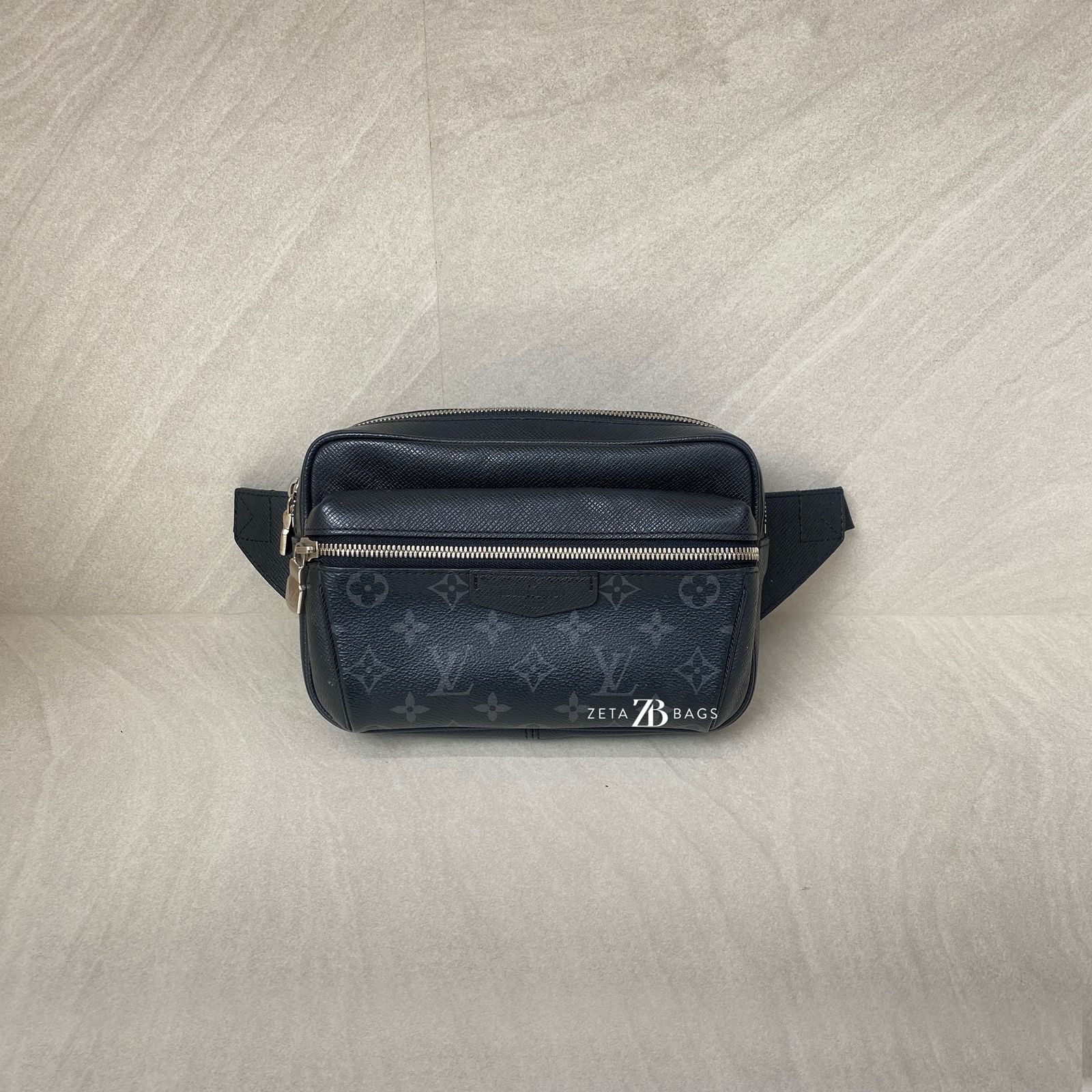 Louis Vuitton Outdoor Bumbag Taigarama Black Monogram SHW