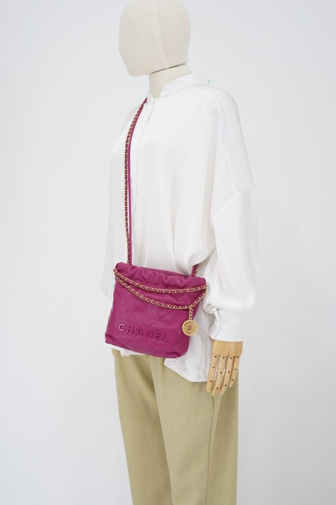 Chanel C22 Mini Caviar Fuchsia GHW