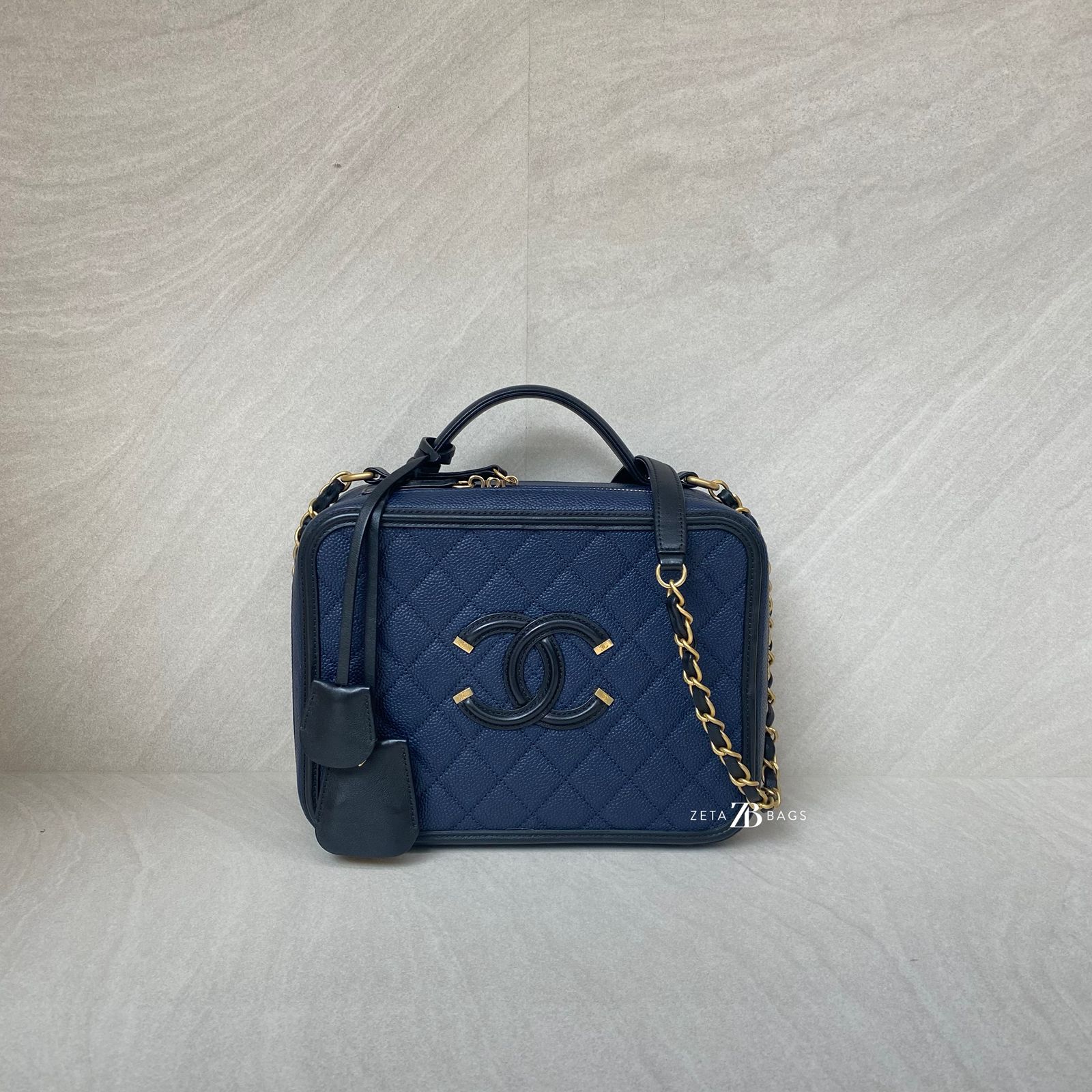 Chanel Filigree Vanity Caviar Navy Black GHW