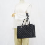 Chanel GST Caviar Black SHW