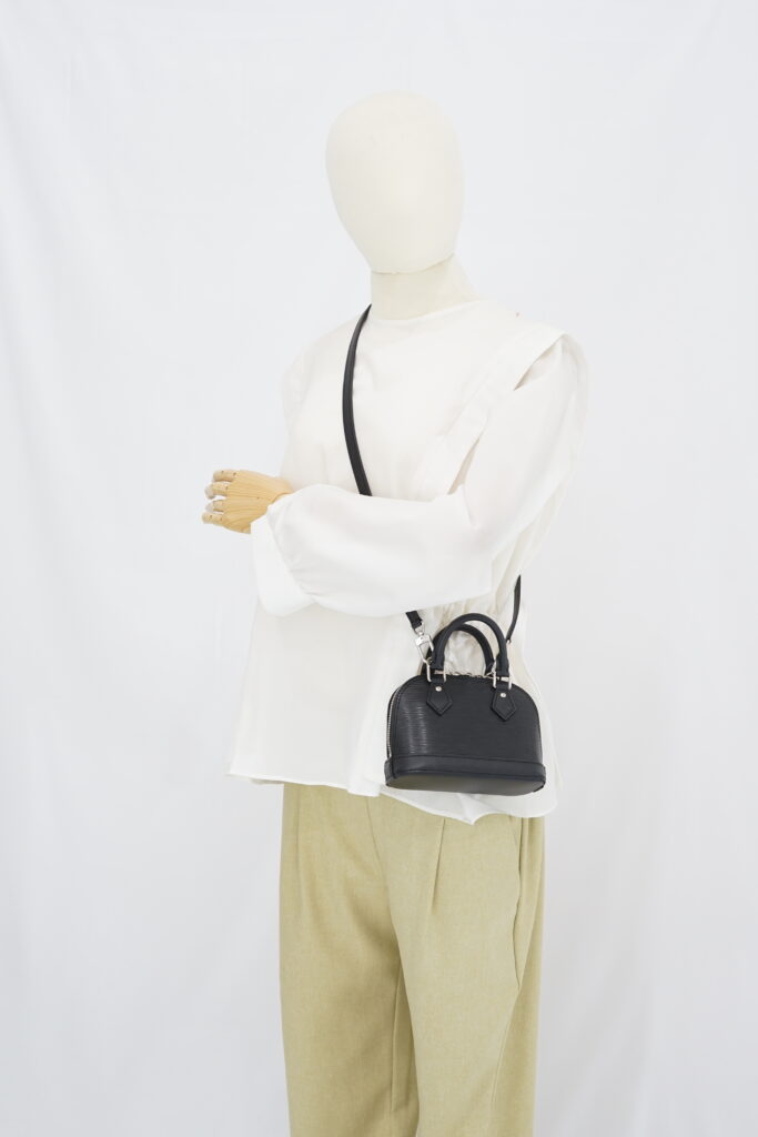 Louis Vuitton Nano Alma Epi Leather Noir SHW