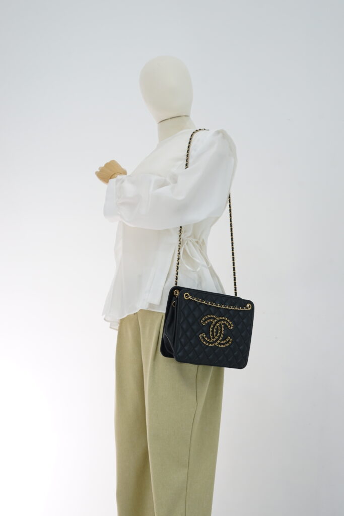 Chanel Accordion Chain Bag Lambskin Black GHW
