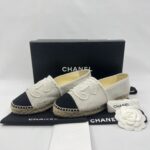 Chanel Espadrille Beige Black