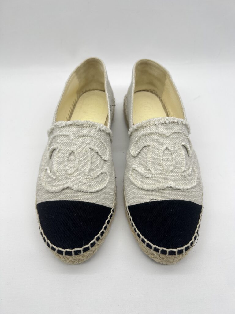 Chanel Espadrille Beige Black