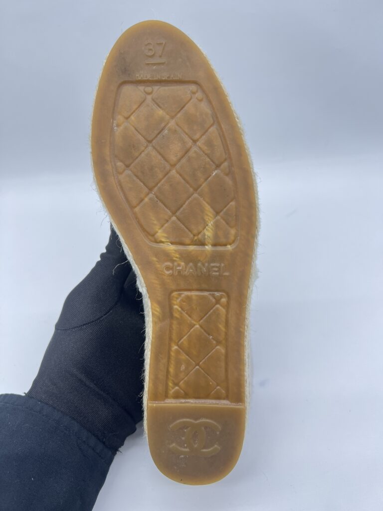 Chanel Espadrille Beige Black
