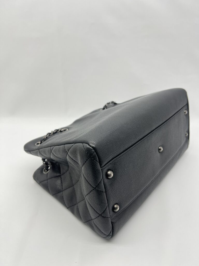 Chanel Shopping Tote Caviar Black RHW