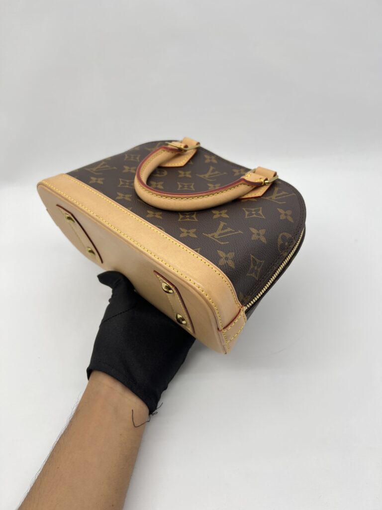 Louis Vuitton Alma BB Monogram GHW