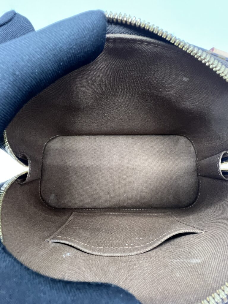 Louis Vuitton Alma BB Monogram GHW