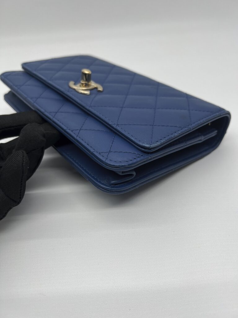 Chanel CC Trendy WOC Lambskin Blue GHW