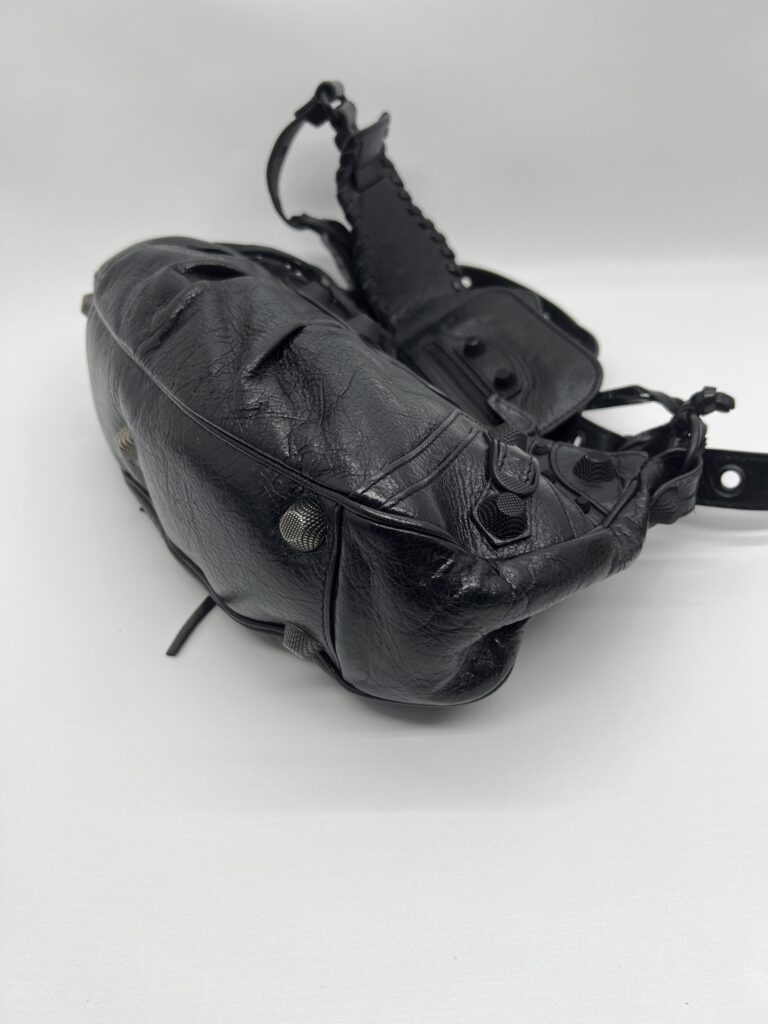 Balenciaga Small Le Cagole All Black Agneau