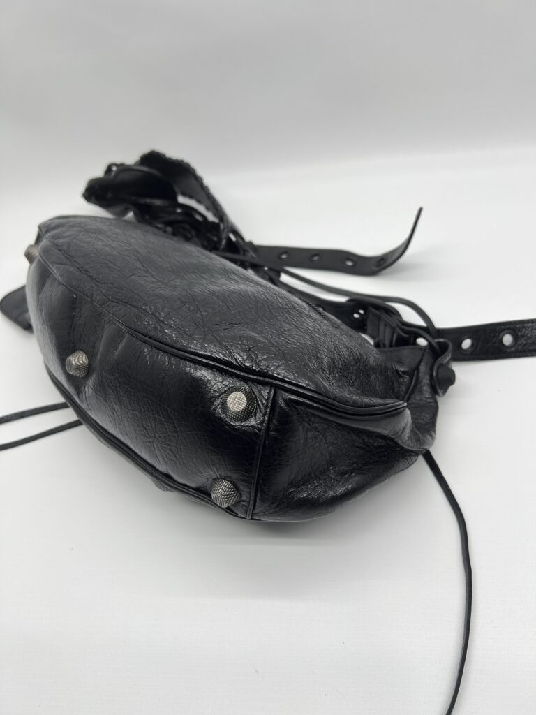 Balenciaga Small Le Cagole All Black Agneau