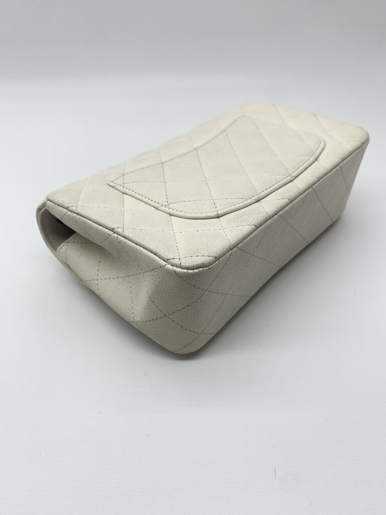 Chanel Classic Wallet On Chain Caviar White LGHW