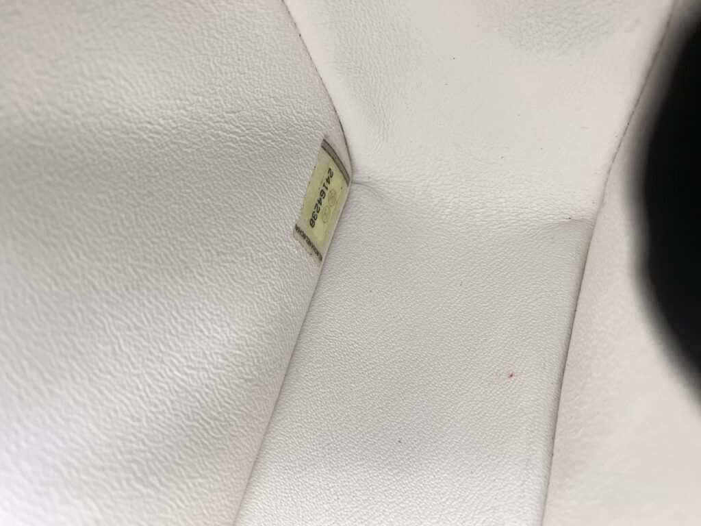 Chanel Classic Wallet On Chain Caviar White LGHW