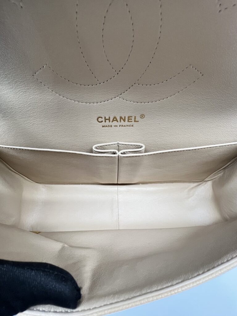 Chanel Classic Jumbo D.Flap Caviar Beige GHW