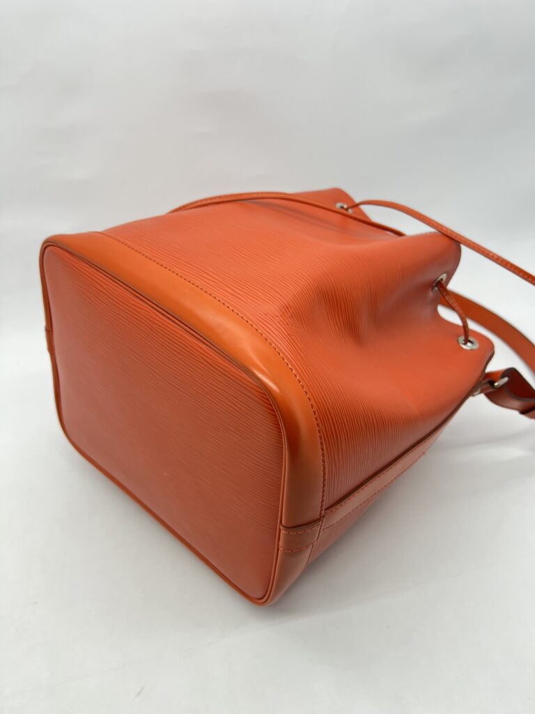 Louis Vuitton Noe Epi Orange SHW