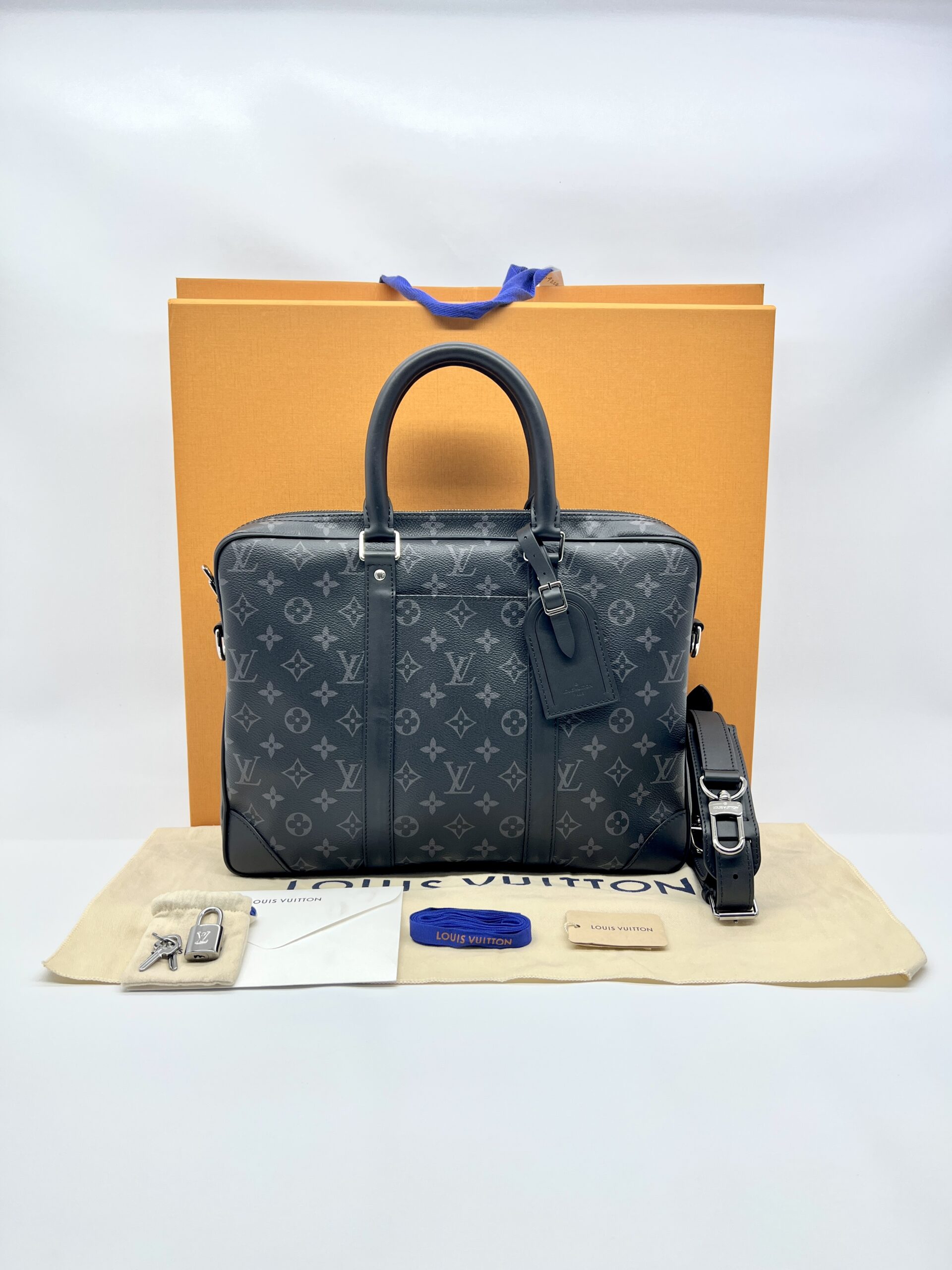Louis Vuitton Porte Documents Voyage Monogram Eclipse SHW
