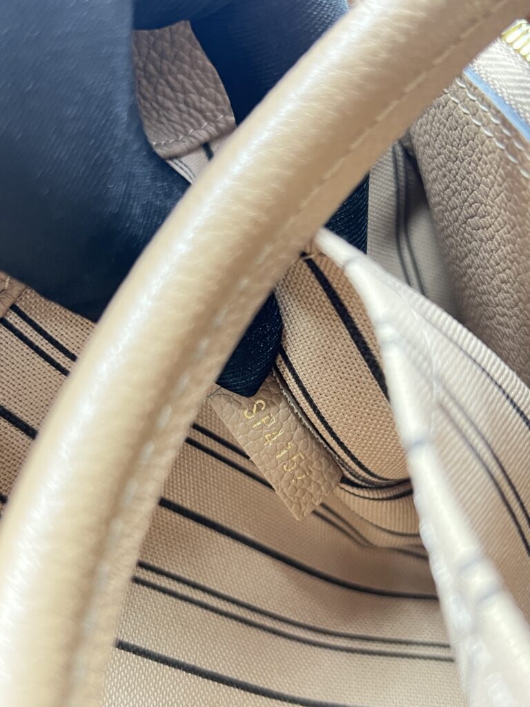 Louis Vuitton Montaigne MM Monogram Empreinte Dune GHW