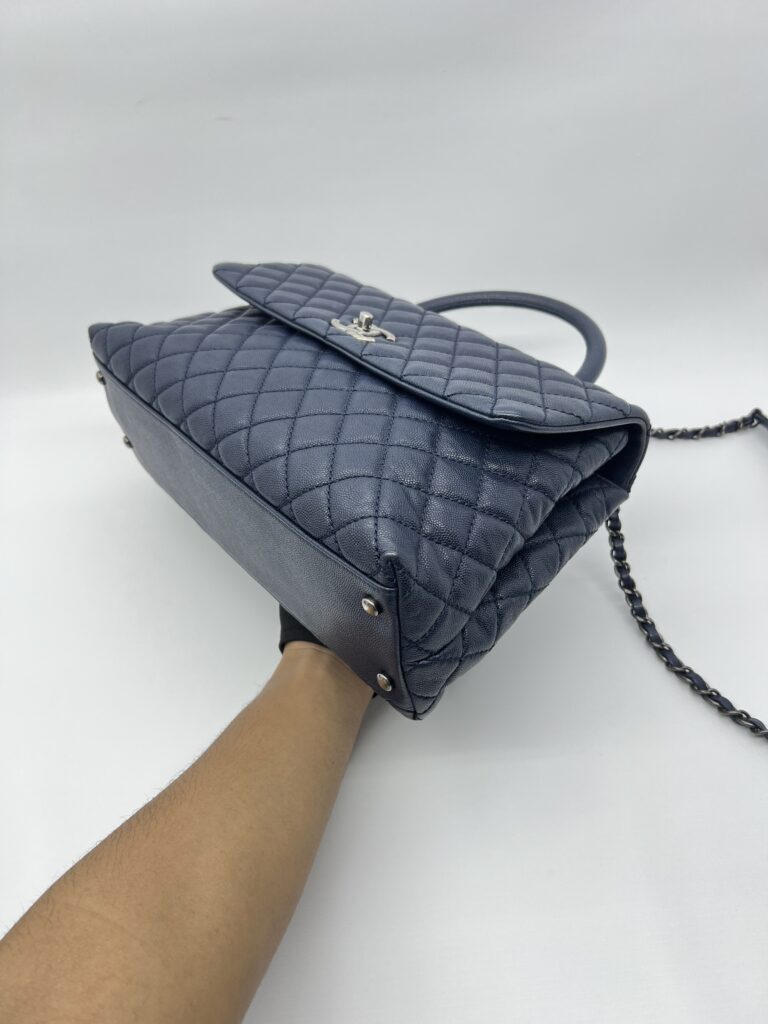 Chanel Coco Handle Large Caviar Navy RHW