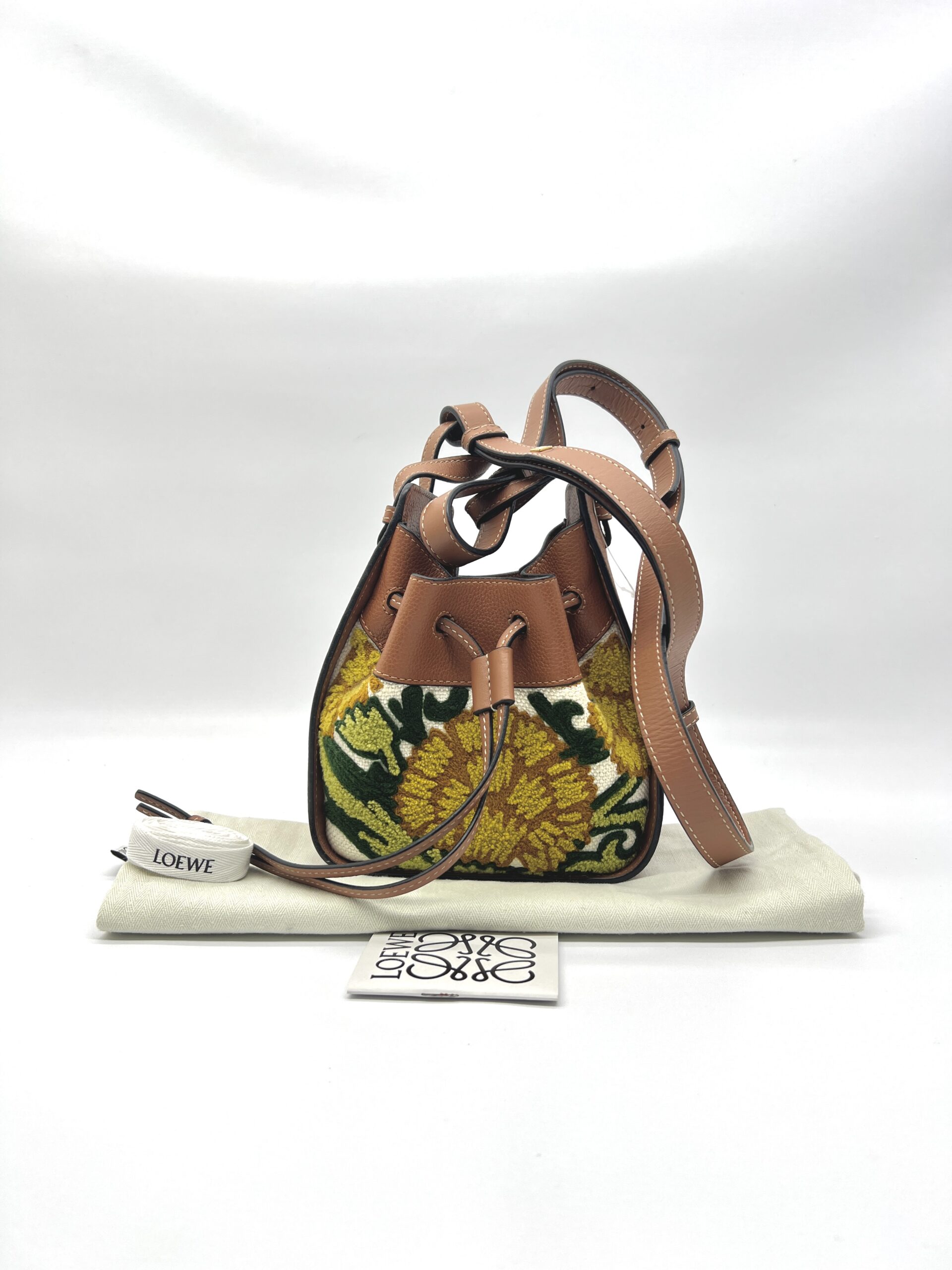 Loewe Hammock Mini Embroidered Tan
