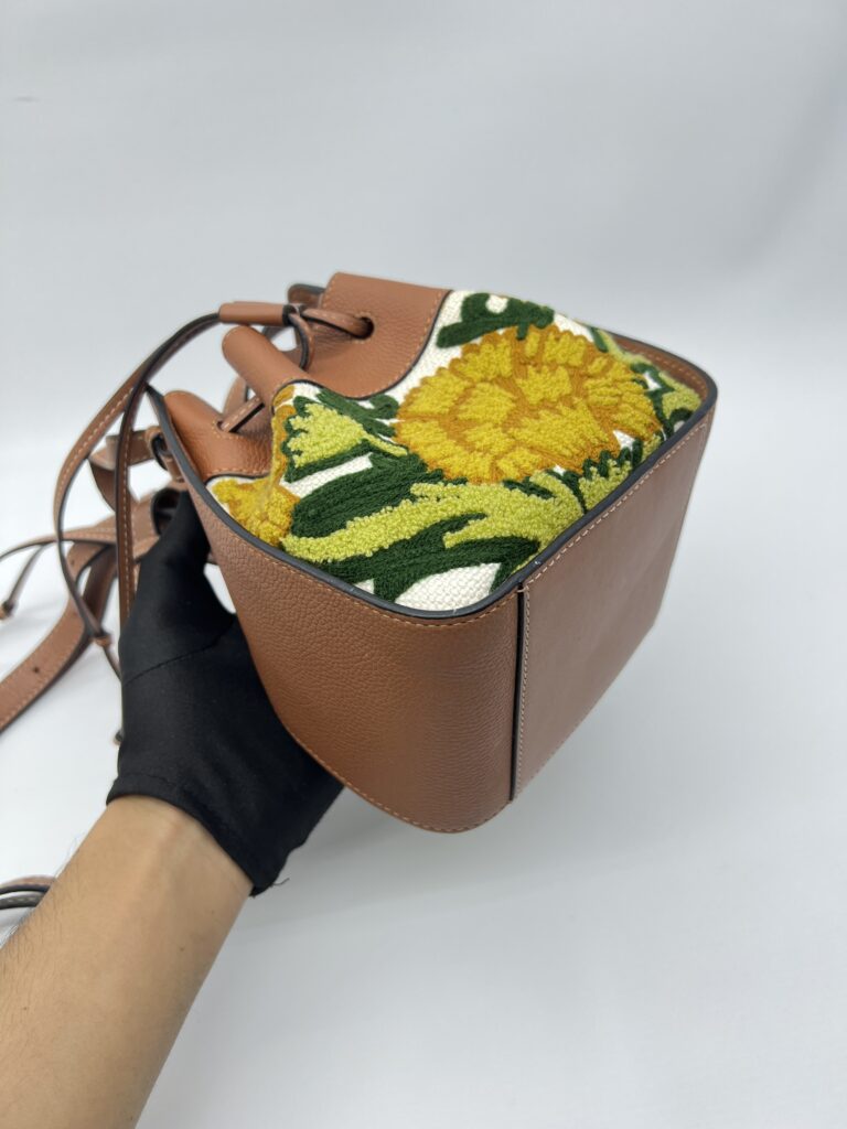 Loewe Hammock Mini Embroidered Tan