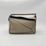 Loewe Puzzle Small Grained Sand GHW