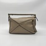 Loewe Puzzle Small Grained Sand GHW