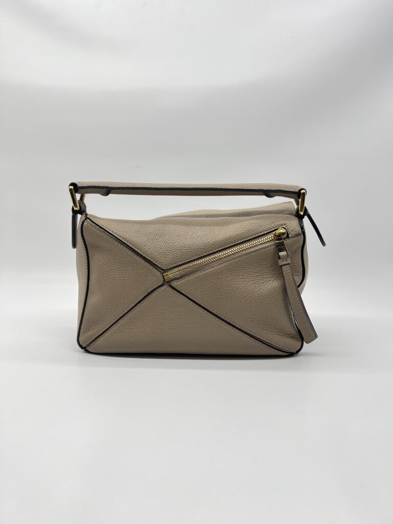Loewe Puzzle Small Grained Sand GHW