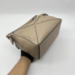 Loewe Puzzle Small Grained Sand GHW